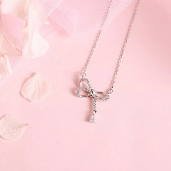 NEW 925 STERLING SILVER PLATED BOW NECKLACE - Picture 4 of 5